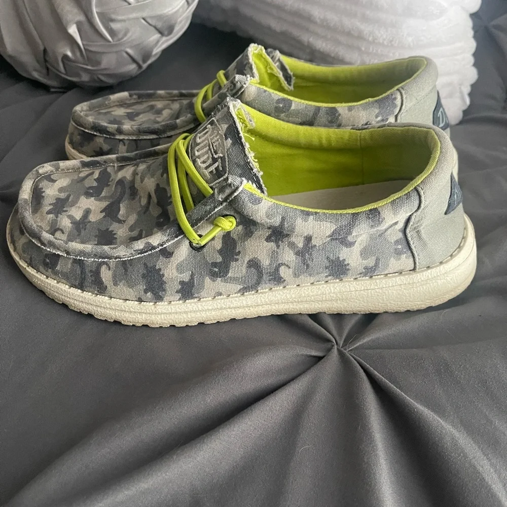 Hey Dude big Kids Moccasins - Camo Green and Gray